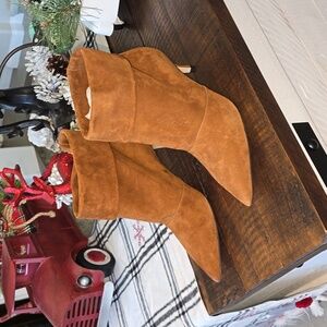 PAUL ANDREW 8.5 ...38.5